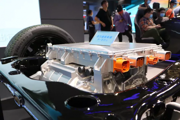 「汽車人◆回顧⑧」電驅賽道：國產唱主角，跨國供應商謀反攻