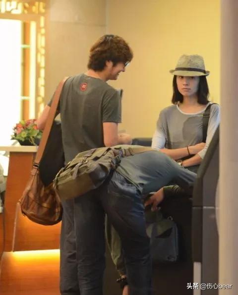 &OpenCurlyDoubleQuote;相貌平平&rdquo;卻&OpenCurlyDoubleQuote;招蜂引蝶&rdquo;的4位男星，自毀前程沒一個值得原諒