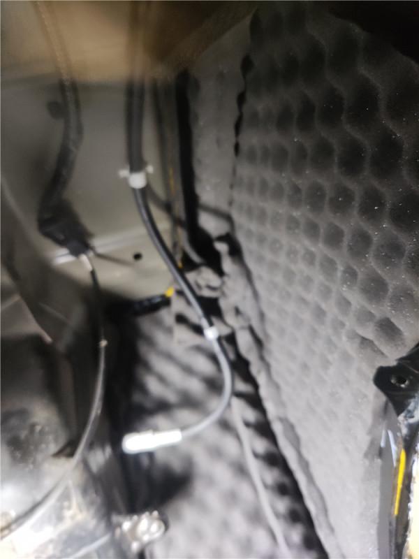 尋找安靜 鄭州環亞雷克薩斯LM3500H汽車隔音改裝大白鯊