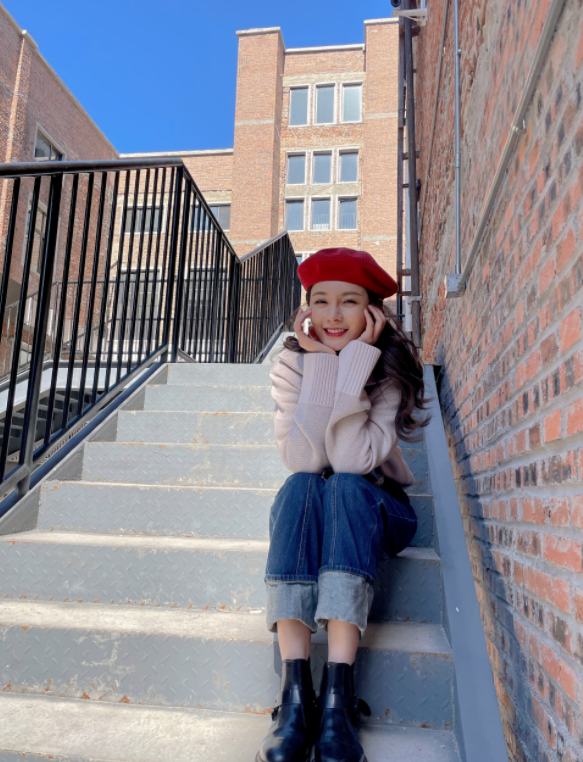 湖南臺內部整頓即將鋪開,多位主持人登出賬號,人民日報力挺何炅 湖南臺內部整頓即將鋪開,多位主持人登出賬號,人民日報力挺何炅