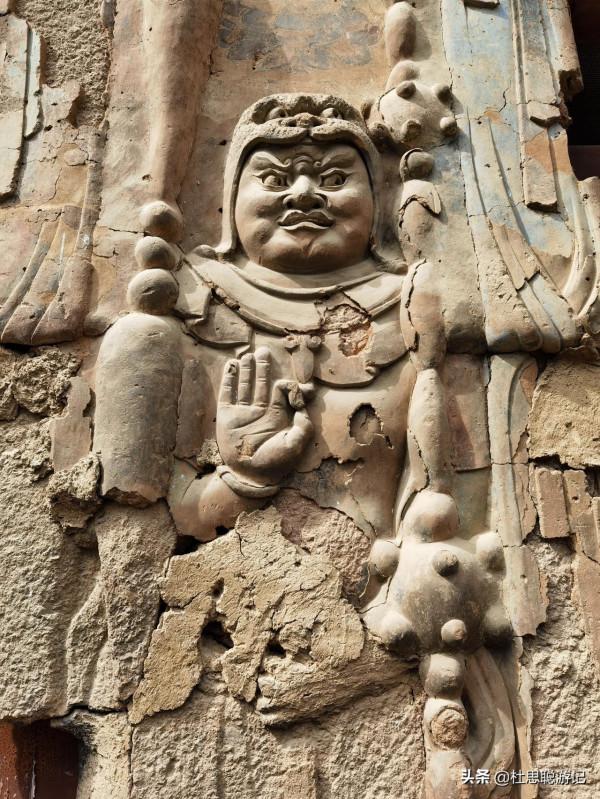 漢EV自駕甘肅,探訪中國四大石窟之一的麥積山石窟,震撼 漢EV自駕甘肅,探訪中國四大石窟之一的麥積山石窟,震撼