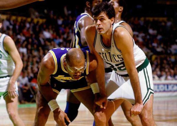 NBA76大巨星之凱文-麥克海爾 NBA76大巨星之凱文-麥克海爾