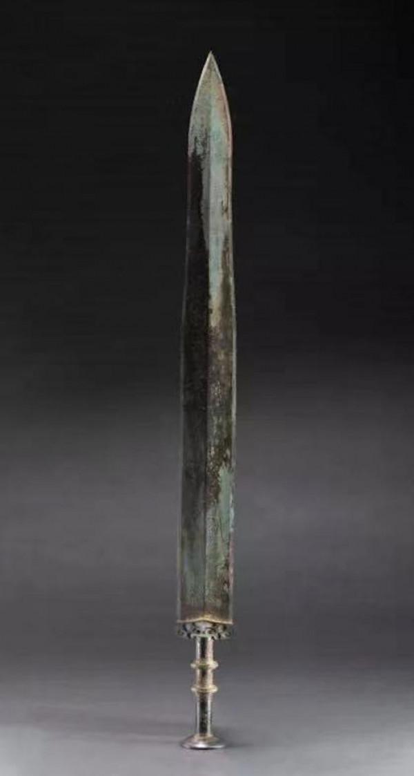 一週觀展指南|“藝術上海”即將開啟,唐碑善本明起呈現 一週觀展指南|“藝術上海”即將開啟,唐碑善本明起呈現