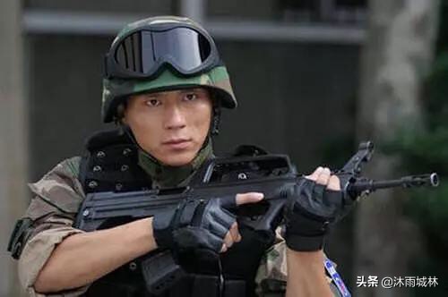 《士兵突擊》中各角色單兵能力對比，許三多進不了前三？