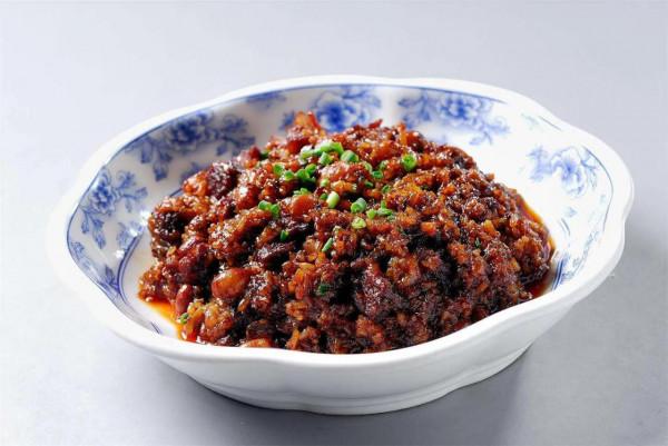 除夕年夜飯，8道蒸菜別錯過，好吃好看寓意好，為虎年討個好彩頭