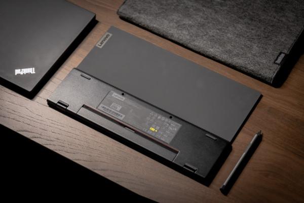 評測 | 這個便攜顯示器還能畫畫——ThinkVision M14t 評測