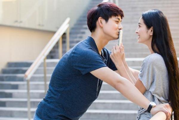 河南一所高校試行宿舍男女混住，網友質疑安全性，校方做出回應