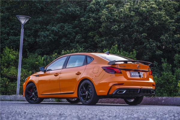 1.5T比影豹、03更強！前後獨懸 全新名爵6太炸了！