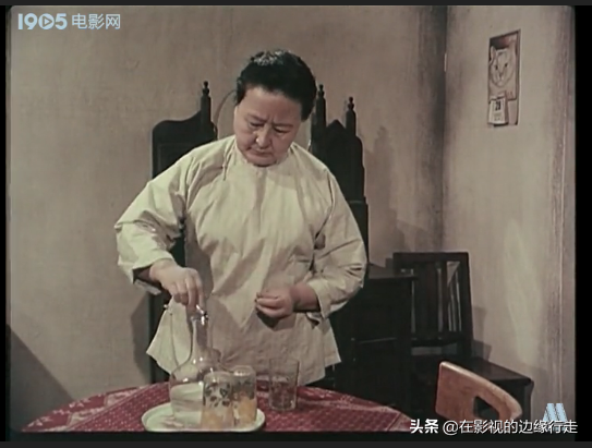 聊聊《黑三角》，老演員凌元塑造的女特務，拯救了這部平庸的電影