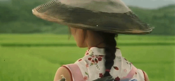 沒有烤瓷牙，沒有動鼻子，面容真實不摻假，這7位明星才配誇好看