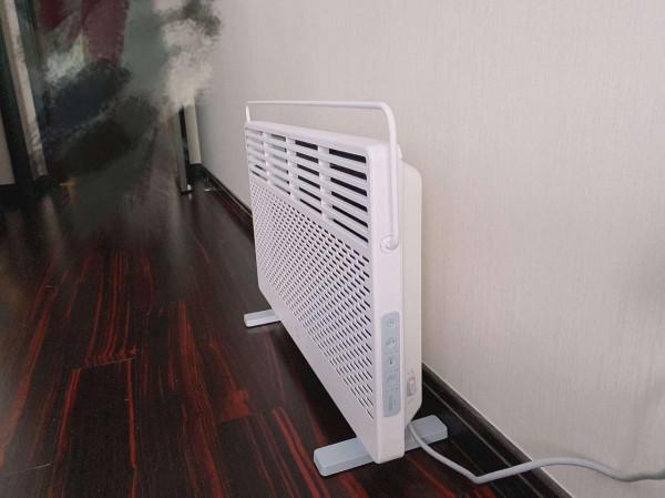 大面積散熱,超薄機型,這才是小戶型要的取暖神器 大面積散熱,超薄機型,這才是小戶型要的取暖神器