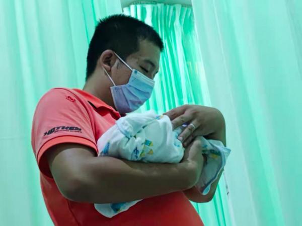 二胎來了！產房7小時回憶錄