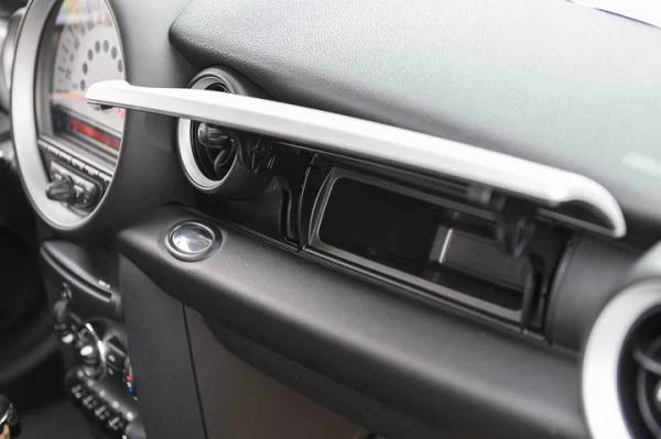 二手MINI ONE：更適合代步的MINI，好看好開價實惠