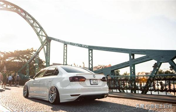 「轂銳馳」一輛改裝得比較“素”的大眾速騰