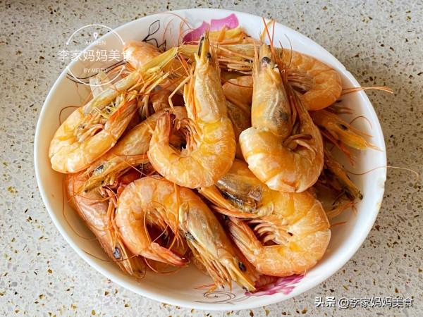 福建8口人的中秋家宴，300元準備了10道菜，大家看看貴不貴