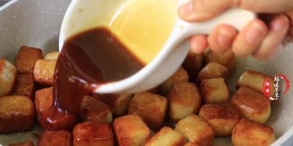 冬天，如果覺得吃魚太貴，不妨試試它，鮮嫩好吃，下飯堪比紅燒肉