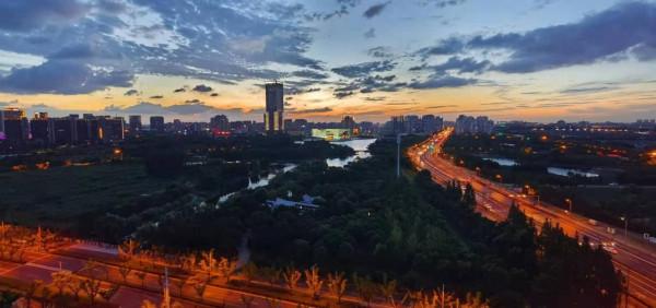 別野夢想 . 市區現實