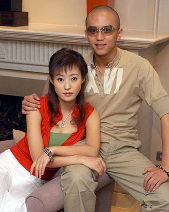 拍“文藝片”與鄧超分手,嫁李光潔慘遭背叛,郝蕾的坎坷情史 拍“文藝片”與鄧超分手,嫁李光潔慘遭背叛,郝蕾的坎坷情史