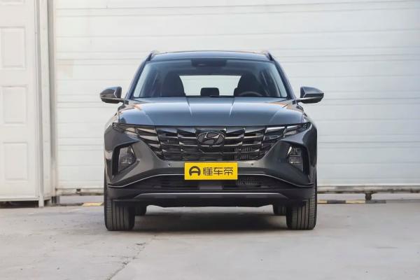 第五代途勝L:全系標配LED遠近光燈,軸距2755mm,16.18萬起售 第五代途勝L:全系標配LED遠近光燈,軸距2755mm,16.18萬起售