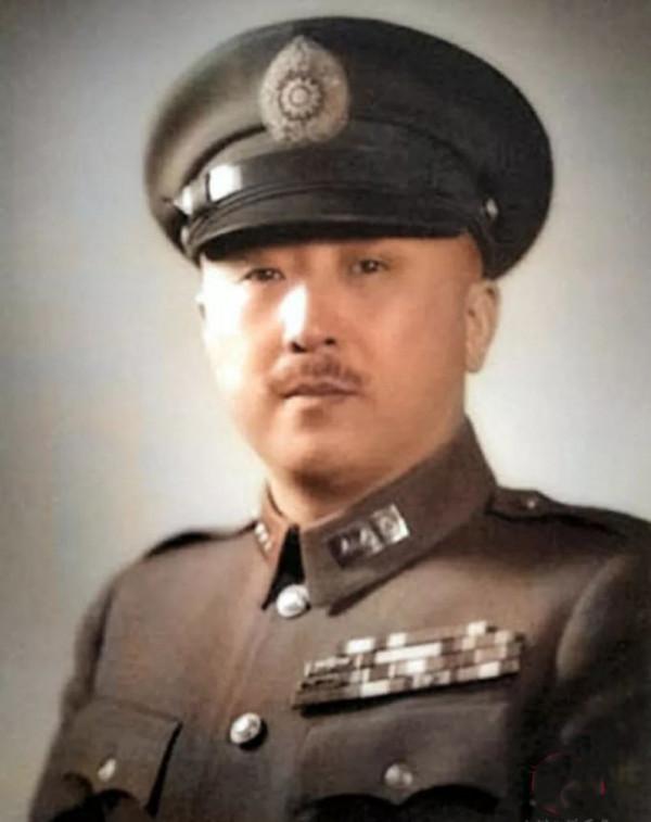 同樣反對南下,為什麼粟裕說服了毛主席? 同樣反對南下,為什麼粟裕說服了毛主席?