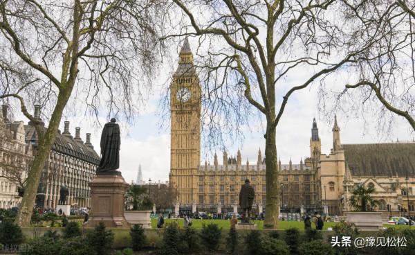 人均GDP超過2萬美元且人口總量超過5000萬的國家都有哪些呢？