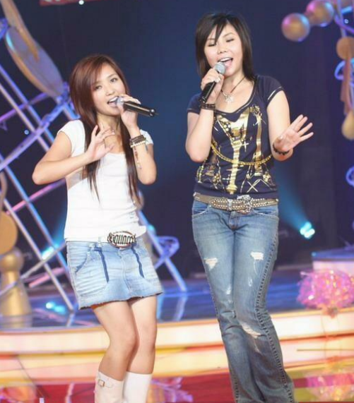 35歲的何潔,走到今天該怪誰呢?成於“超女”敗於“婚姻” 35歲的何潔,走到今天該怪誰呢?成於“超女”敗於“婚姻”