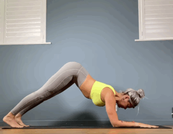 練瑜伽，如何加強下背部力量？這幾個動作超好用