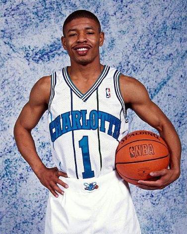 NBA紀實連載51:有志不在人高,憶小蟲博格斯獨樹一幟的球員生涯 NBA紀實連載51:有志不在人高,憶小蟲博格斯獨樹一幟的球員生涯