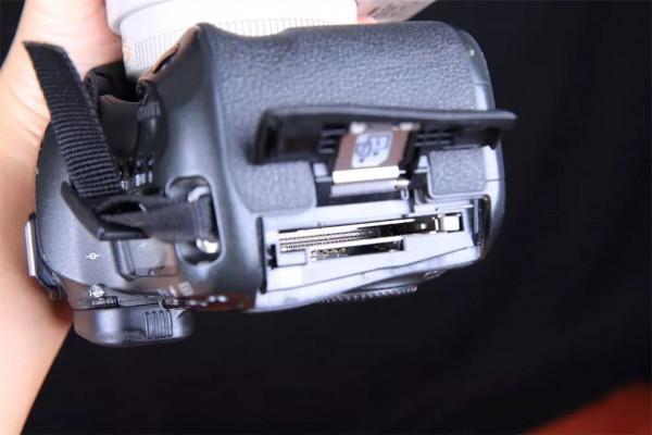 小心使用卡槽！相機最容壞的部件，還有血的教訓