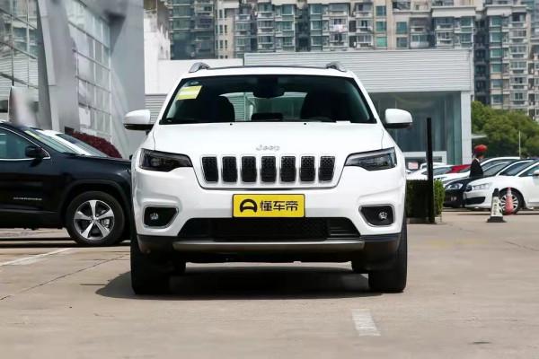 自由光:外觀運動,搭載2.0T+256馬力,配前後獨懸,售23.98萬 自由光:外觀運動,搭載2.0T+256馬力,配前後獨懸,售23.98萬