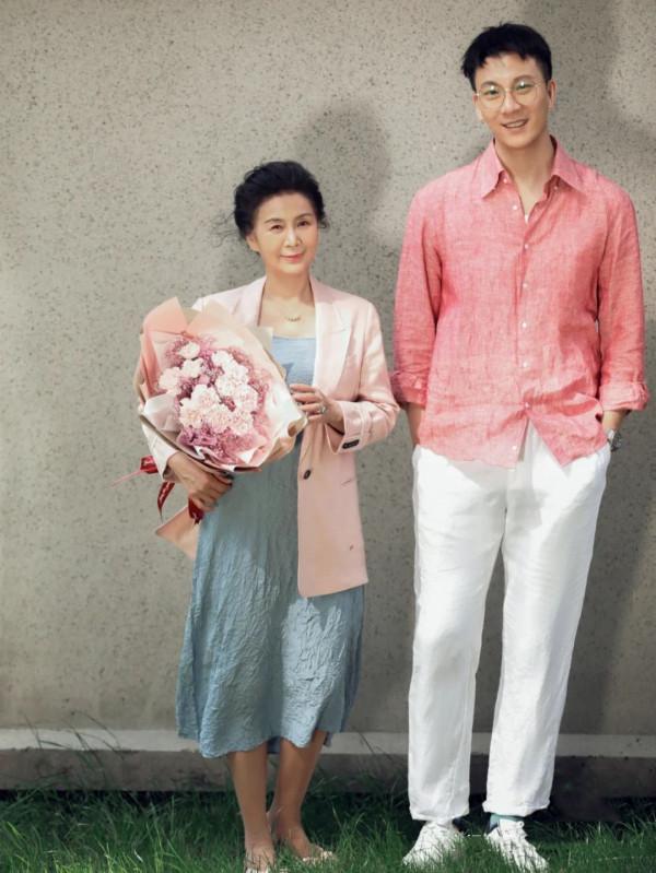 女人50歲以後,建議少穿這5種顏色,顯老氣還掉檔次 女人50歲以後,建議少穿這5種顏色,顯老氣還掉檔次