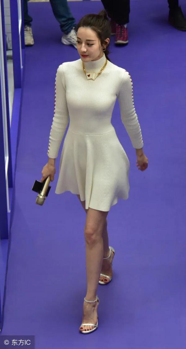 迪麗熱巴 天使般的容顏