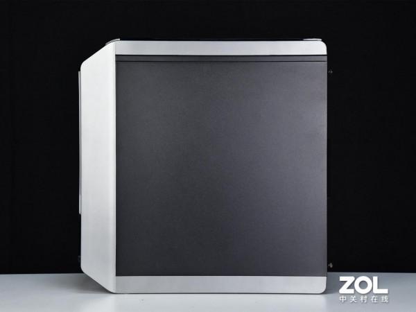 12代酷睿旗艦機 雷神911黑武士4圖賞