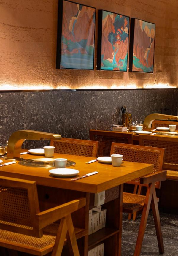 紫薇路上排隊都要吃的朝鮮烤肉！大口吃肉大口喝酒，全都安排上