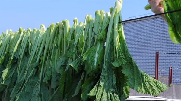 這7種曬乾更香的廉價蔬菜，冬天燉肉特過癮，太香了，放1年也不壞