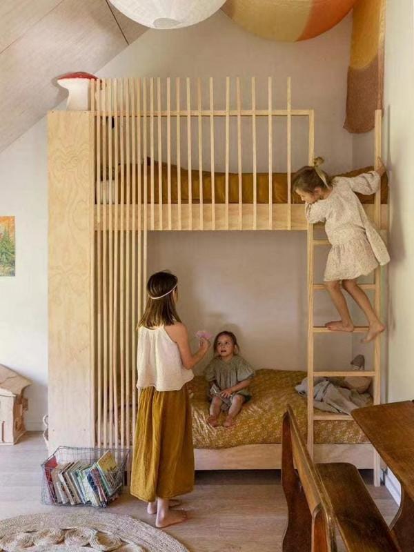 紐西蘭一個太太的山谷之家，簡單寧靜，在山上養女兒，惹人羨慕