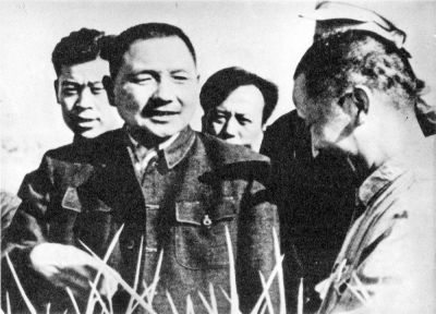 赫魯曉夫作秘密報告,引軒然大波,鄧小平受邀到清華講課解惑答疑 赫魯曉夫作秘密報告,引軒然大波,鄧小平受邀到清華講課解惑答疑