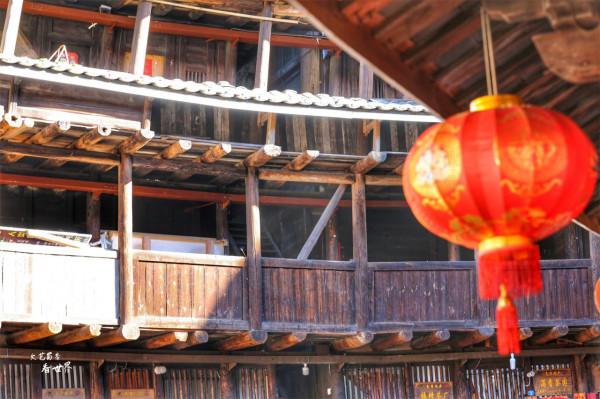 南靖土樓叫做“四菜一湯”,遊客絡繹不絕,門票年收入超2.5億 南靖土樓叫做“四菜一湯”,遊客絡繹不絕,門票年收入超2.5億