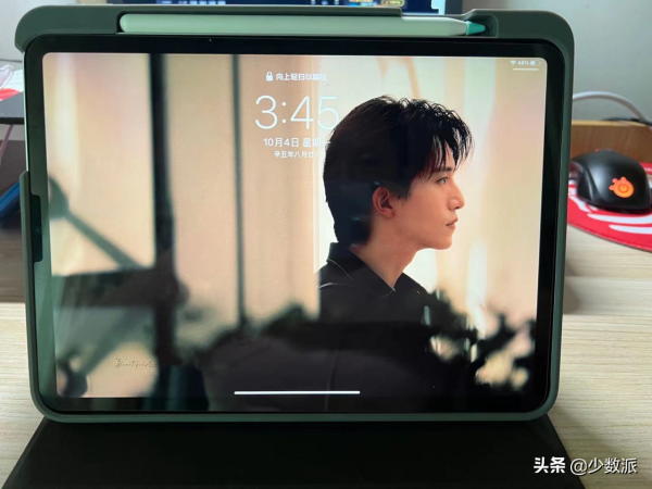 iPad Pro 又何必非要成為「MacBook Lite」 iPad Pro 又何必非要成為「MacBook Lite」