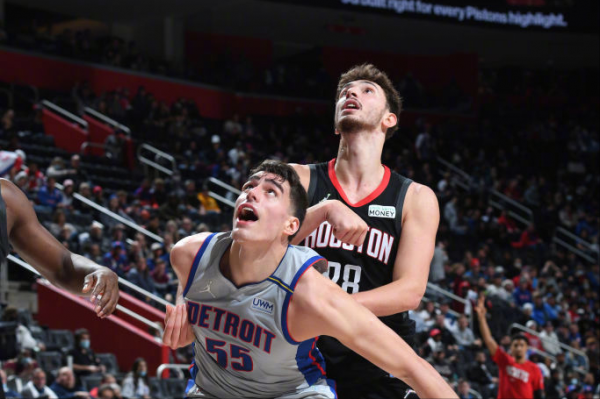 7次助攻,保羅式後衛!火箭24號秀驚豔首發,除了格林都是榜眼? 7次助攻,保羅式後衛!火箭24號秀驚豔首發,除了格林都是榜眼?