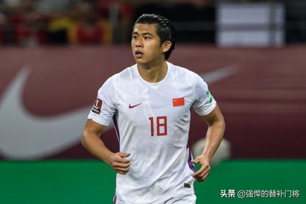 國足最有威脅的前鋒?22歲小將令越媒畏懼,中越之戰有望成為奇兵 國足最有威脅的前鋒?22歲小將令越媒畏懼,中越之戰有望成為奇兵