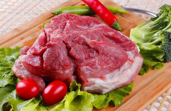 誰說老年人不宜多吃肉，醫生表明：上了50歲，或可多吃這幾種肉