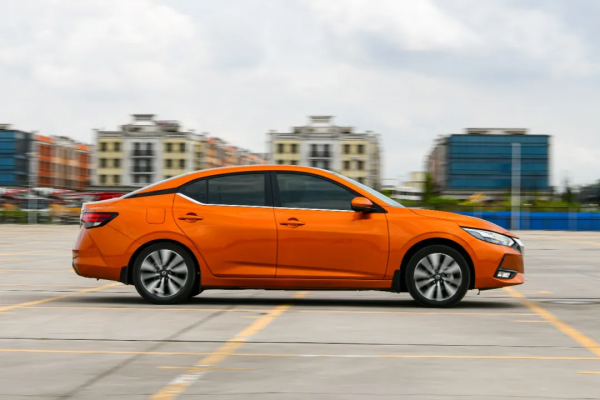 「實測」中、日、德家轎效能大比拼,這臺10萬級選手hold住全場 「實測」中、日、德家轎效能大比拼,這臺10萬級選手hold住全場