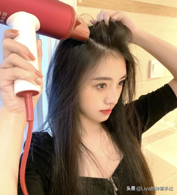 求求了，這3個“毀臉動作”不要再做了