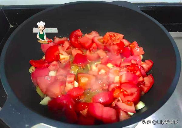 秋天這肉我常買來吃，10元1斤，切片煮鮮美的流口水，滋補不上火