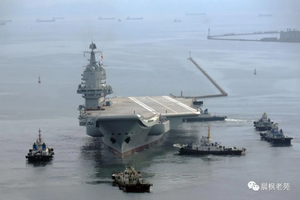 從艦橋看003航母的設計創意