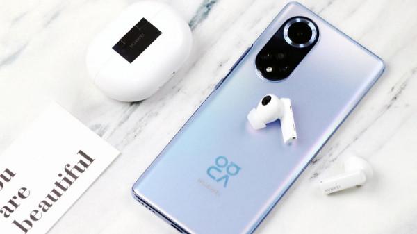 華為FreeBuds Pro與nova9“神仙伴侶”,成為年輕人的Vlog神裝 華為FreeBuds Pro與nova9“神仙伴侶”,成為年輕人的Vlog神裝