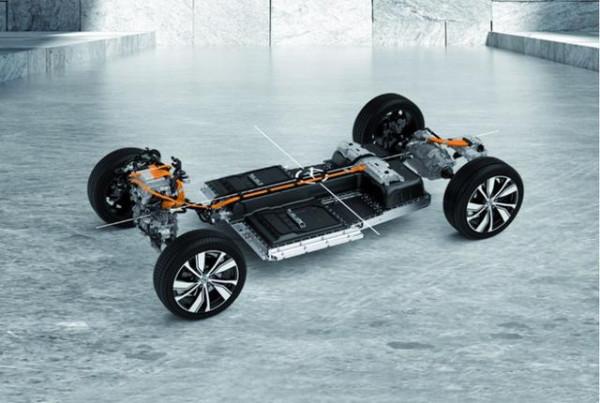 除了安全方面以外,沃爾沃XC40純電版還帶來了哪些體驗? 除了安全方面以外,沃爾沃XC40純電版還帶來了哪些體驗?