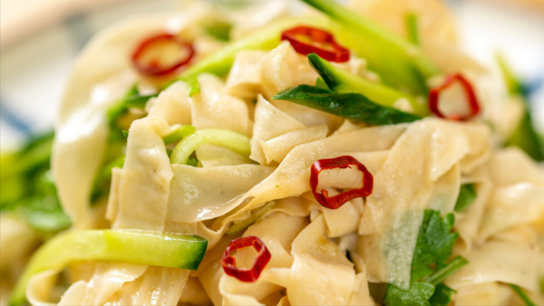 分享12道家常菜做法，葷素搭配更健康，花錢少還吃得好，適合帶飯