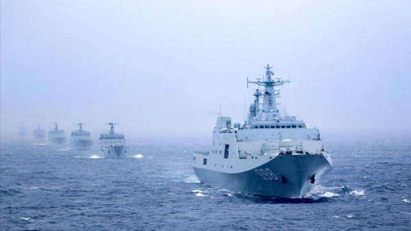 2010年索馬利亞海盜打劫中國貨船樂從號，中國船員巧妙應對智鬥海盜